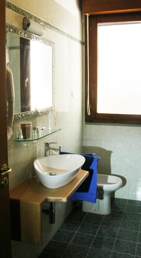 Hotel I Borghi Empoli Esterno foto